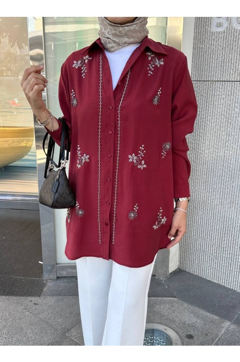 Bordo İşlemeli Gömlek