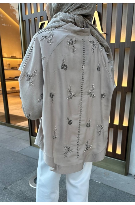 Bej İşlemeli Kimono