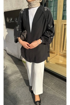 Siyah İşlemeli Kimono