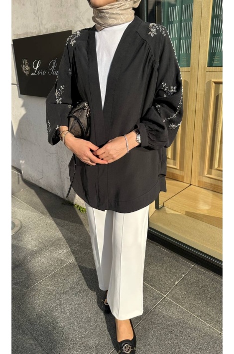 Siyah İşlemeli Kimono