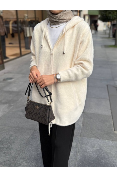 Ekru Fermuarlı Angora Kap